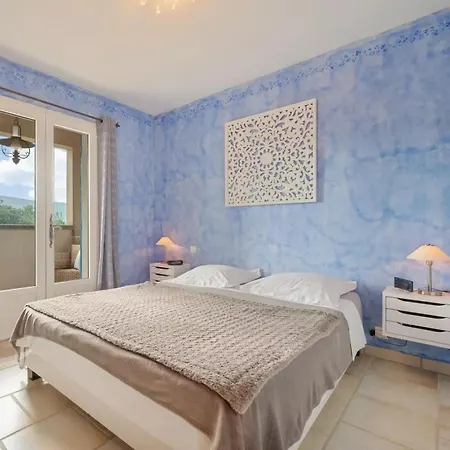 Le Clos Des Lavandes-luberon 3*