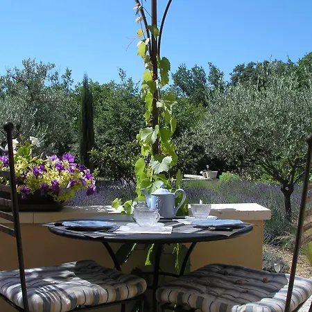 Panzió Clos Des Lavandes - Et De Charme Climatisees-luberon