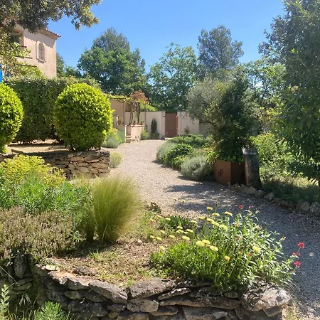 Clos Des Lavandes - Et De Charme Climatisees-luberon 3*
