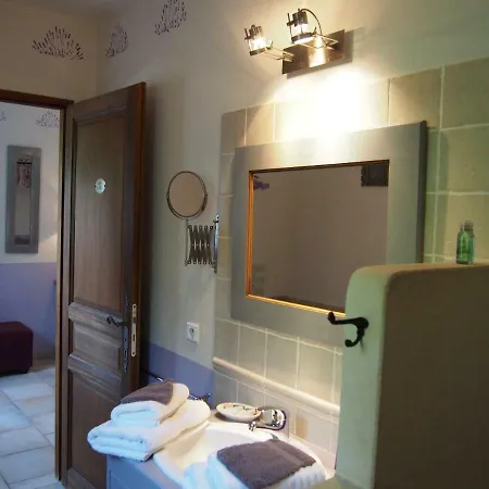Bed & Breakfast Clos Des Lavandes - Et De Charme Climatisees-luberon